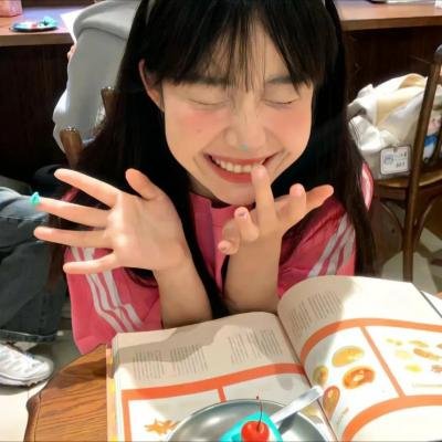 我和校花的自我救赎